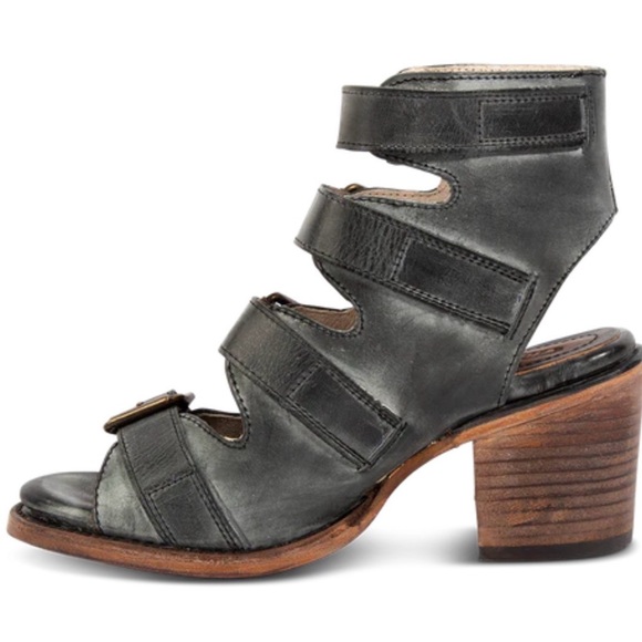 FREEBIRD Stylish Black Leather Women's Sandals - Picture 4 of 7